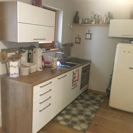 Appartement Cozy With Private Garden, 2 Bedrooms *